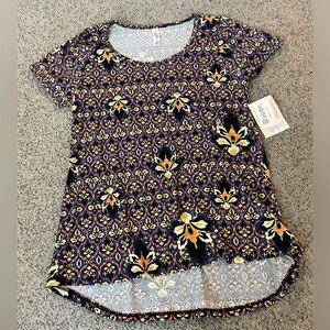 LuLaRoe Classic T-shirt / Blouse